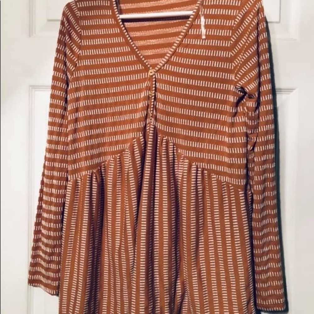Long sleeve top